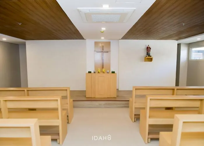 Idahu Salt Lake Mesavirre Garden Residences Bacolod Modern Studio