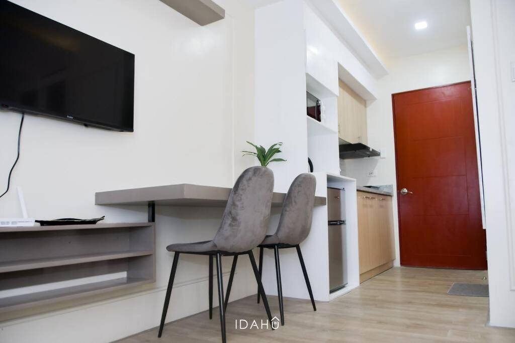 Idahu Salt Mesavirre Garden Residences Modern *