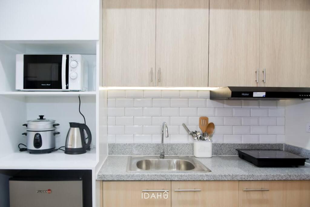 Idahu Salt Mesavirre Garden Residences Modern Apartment