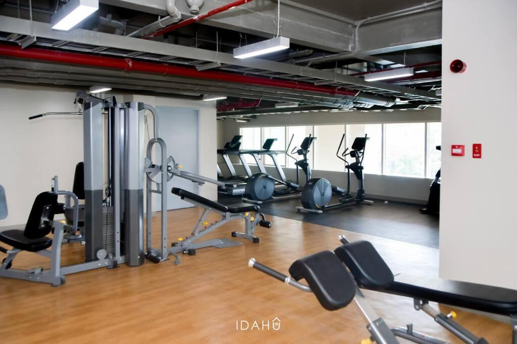 Idahu Salt Mesavirre Garden Residences Modern *