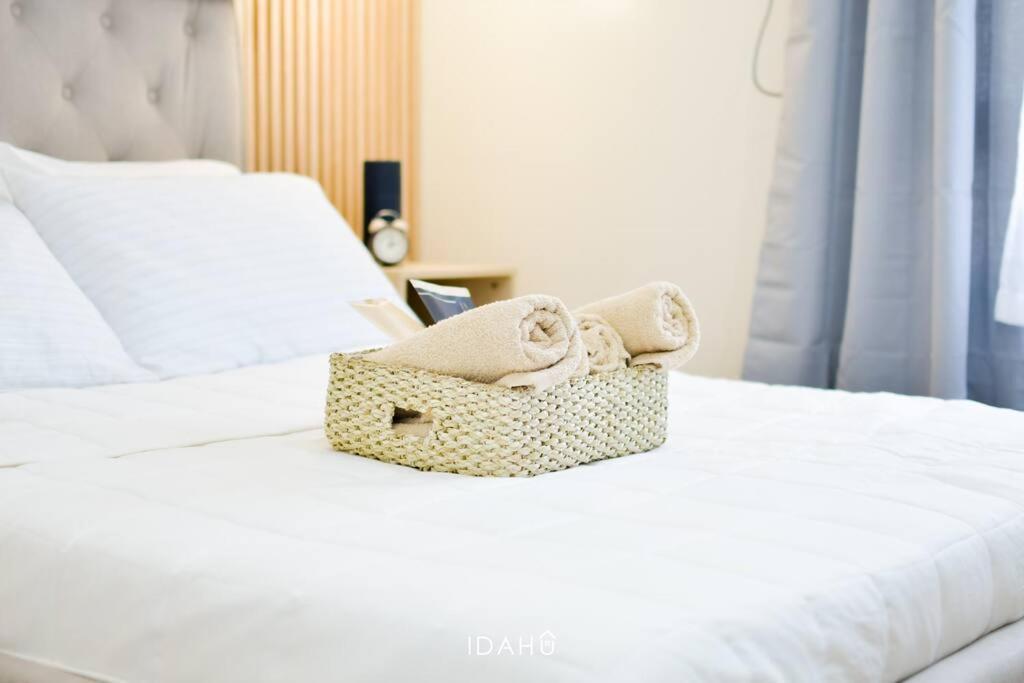 Idahu Salt Mesavirre Garden Residences Modern Bacolod